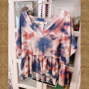 arula (altar’d state) tie dye top